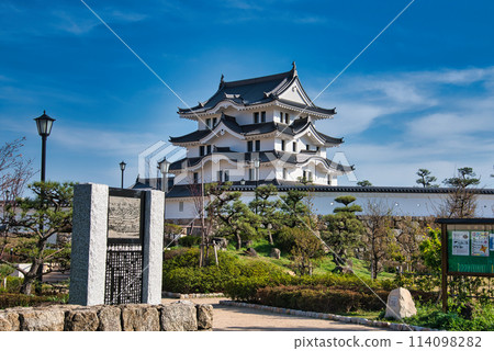 近代復興的尼崎城 近代復興的尼崎城 114098282