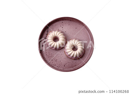 Delicious round pink and white cheesecake lactose-free, sugar-free, healthy nutrition Delicious round pink and white cheesecake lactose-free, sugar-free, healthy nutrition 114100268