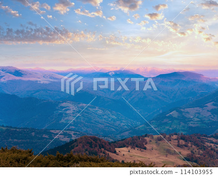 Autumn evening mountain plateau landscape Autumn evening mountain plateau landscape 114103955
