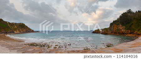 Cadavedo beach, Asturias, Spain. 114104016