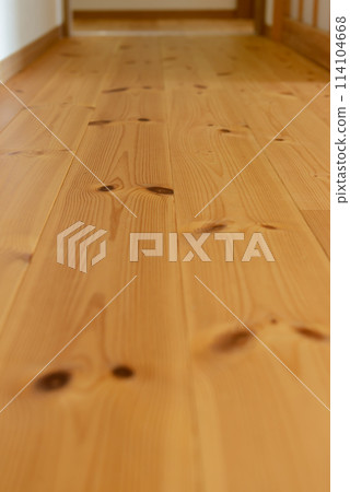Solid wood floors and flooring Solid wood floors and flooring 114104668