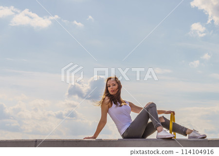 Fashion model woman outdoor Fashion model woman outdoor 114104916