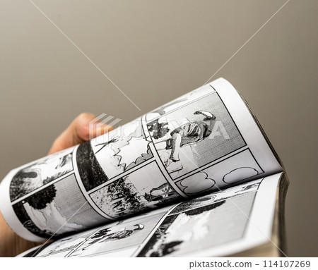 讀漫畫的男人 讀漫畫的男人 114107269