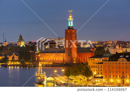 Stockholm City Hall at night, Stockholm, Sweden 114108067