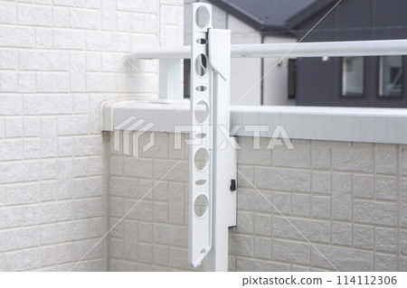 Clothes drying hardware for verandas and balconies 114112306