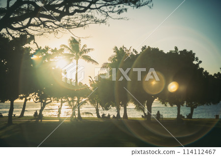 夏威夷檀香山魔術島的日落景觀 夏威夷檀香山魔術島的日落景觀 114112467