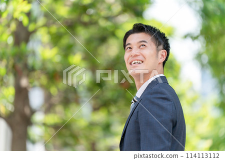 商務中間人 114113112