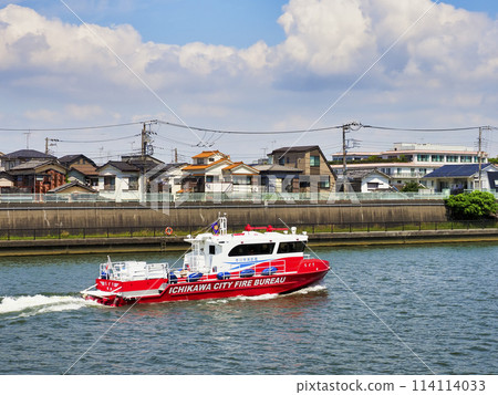Fireboat Chidori, Ichikawa City Fire Department Fireboat Chidori, Ichikawa City Fire Department 114114033