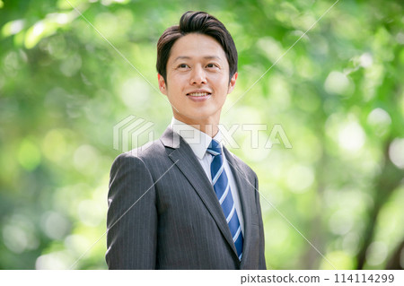 中男商務新鮮綠 114114299