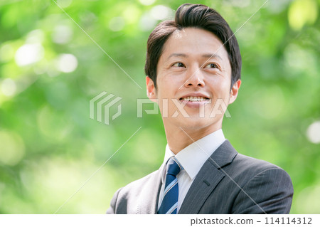 中男商務新鮮綠 114114312