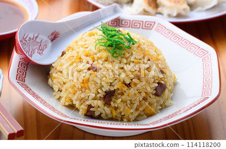 中式炒飯 114118200