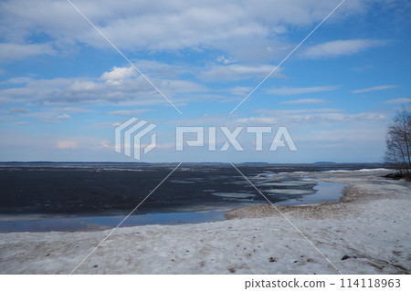 Lake Onega is a lake in northwestern Russia, on the territory of the Republic of Karelia, Leningrad Oblast and Vologda Oblast. It belongs to the basin of the Baltic Sea. Ice melting in early spring 114118963