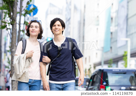 Inbound: Foreigners strolling around the streets of Tokyo Inbound: Foreigners strolling around the streets of Tokyo 114119870