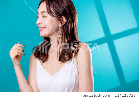 Beauty of young women 114120723