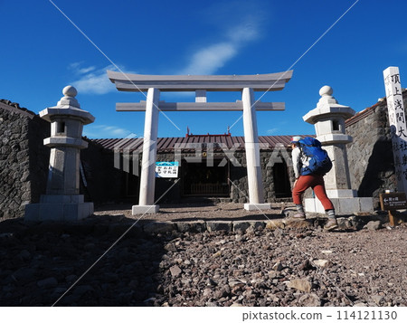 富士山頂 淺間大社 奧宮 114121130