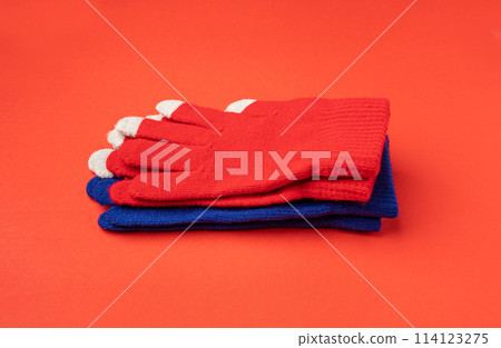 Winter Gloves, Touchscreen Wool Glove, Touch Screen Knitted Mittens, Warm Red Gloves on Red 114123275