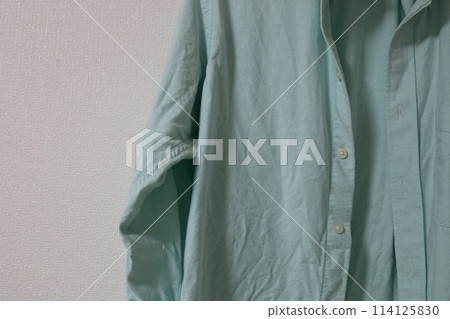 A wrinkled shirt. A wrinkled shirt. 114125830