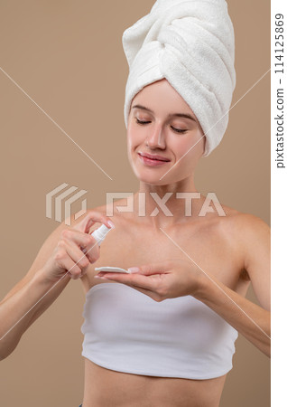 Beauty treatment for happy woman Beauty treatment for happy woman 114125869