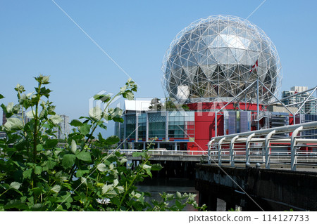 skyray station on Main street Science Word with the world of science for children museum Big Globe ball sphere on a blue clear sky panorama Canada Vancouver skyray station on Main street Science Word with the world of science for children museum Big Globe ball sphere on a blue clear sky panorama Canada Vancouver 114127733