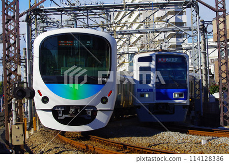 Seibu Line travelling to and from Hagiyama Station 114128386