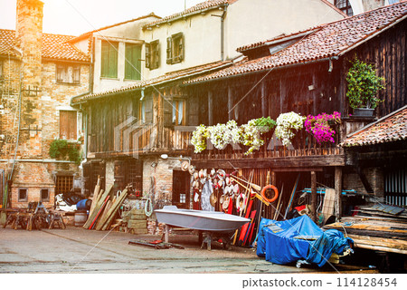 repair place gondolas repair place gondolas 114128454