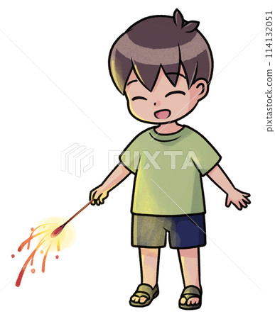 男孩玩手持煙火（夜晚） 114132051