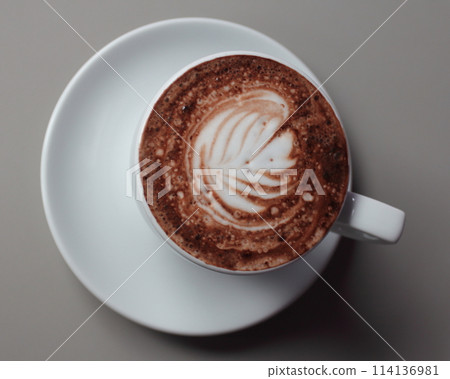 Eine Tasse Kaffee  A cup of coffee 114136981