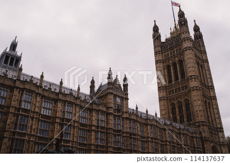 Big Ben in London 114137637