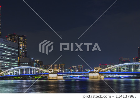 Illuminated bridges on the Sumida River and cityscape Tokyo night view 114137965