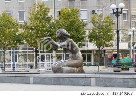 Novorossiysk, Russia - 08.18.2023. Sculpture Giving water and a house with a turret, Black Sea, port, Krasnodar Territory, Novorossiysk 114140268