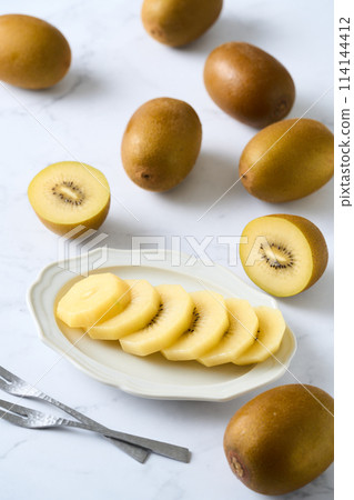 New Zealand Golden Kiwi 114144412