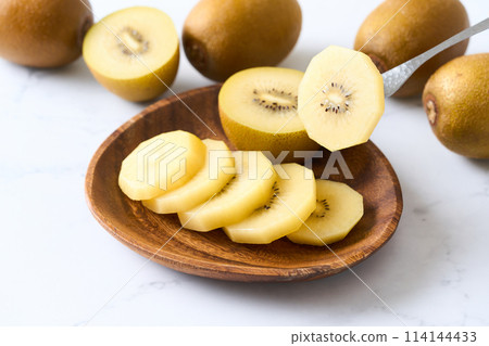 New Zealand Golden Kiwi New Zealand Golden Kiwi 114144433