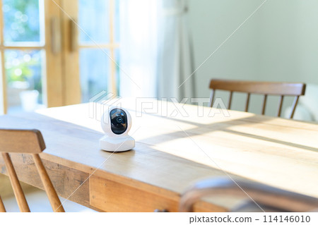 surveillance camera, security camera, photocamera 114146010