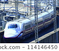 Double-decker Shinkansen MAX 114146450