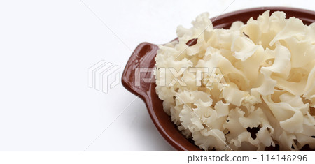 Cauliflower mushroom or cauliflower fungus Cauliflower mushroom or cauliflower fungus 114148296