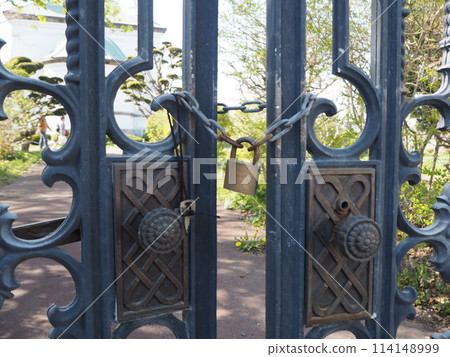 Locked Gate Locked Gate 114148999