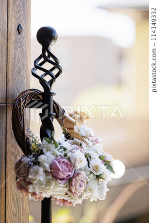 Image material for the wedding aisle: dried flower wreath 114149332