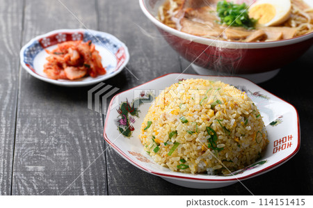 Fried rice, ramen and kimchi 114151415
