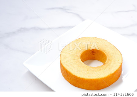 german cake baumkuchen 114151606