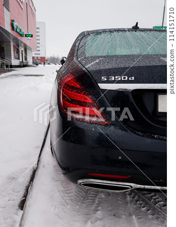 Rear view Mercedes-Benz Rear view Mercedes-Benz 114151710
