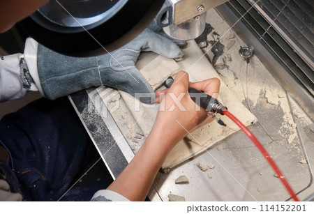 Dinosaur fossil cleaning experience facility in Katsuyama City, Fukui Prefecture Dinosaur fossil cleaning experience facility in Katsuyama City, Fukui Prefecture 114152201