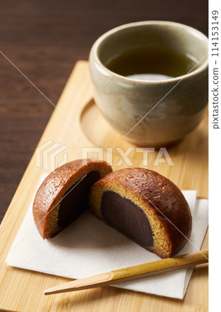 Karinto manju image Karinto manju image 114153149