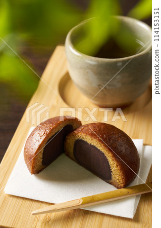 Karinto manju image 114153151