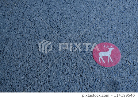 Deer mark on the platform at Miwa Station on the Nara Sakurai Line Deer mark on the platform at Miwa Station on the Nara Sakurai Line 114159540