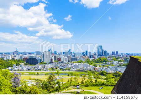 青葉城遺址和伊達政宗騎馬像 青葉城遺址和伊達政宗騎馬像 114159676