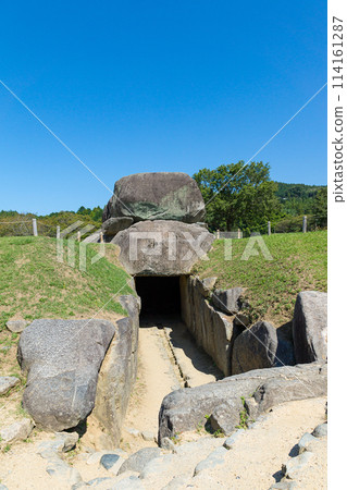 [Nara Prefecture] Asuka Village Ishibutai Tomb (photographed on 2012/09/27) 114161287