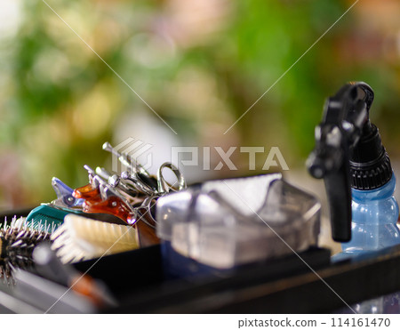 Hairdresser's tool 114161470