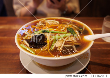 五目烏瑪尼麵（三寶亭） 114162091