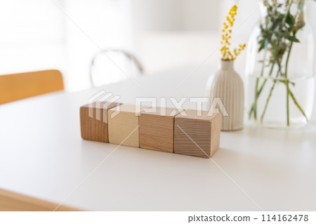 時尚裝潢男 時尚裝潢男 114162478