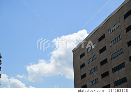Image of apartment 114163138
